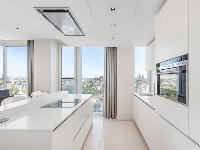 Flat for sale in Greater London