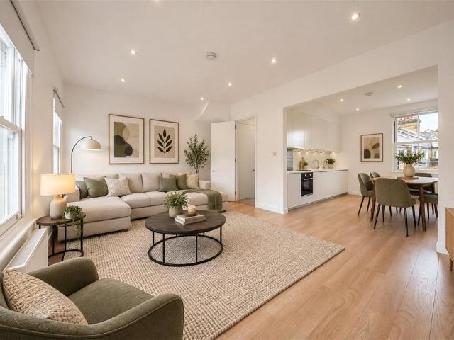 Flat for sale in Kensal Town, Greater London
