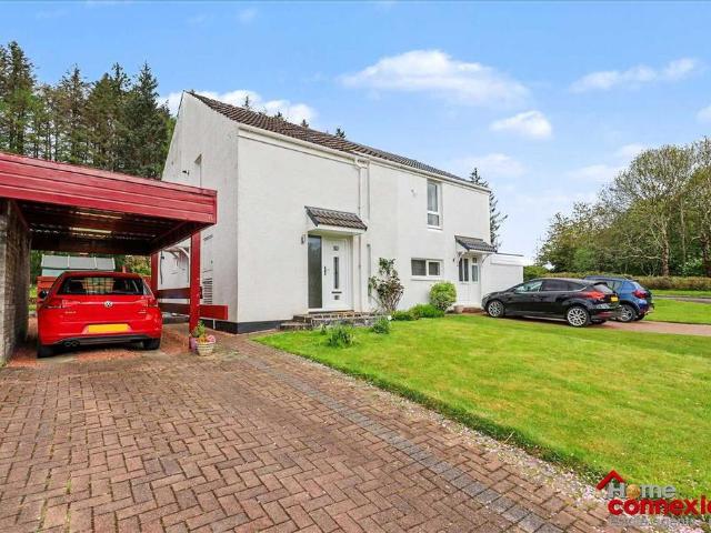 Flat for sale in St Leonards, Barassie