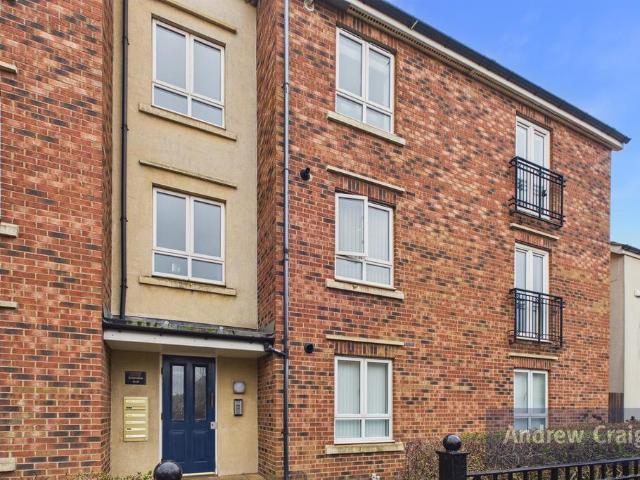Flat for sale in Westoe, South Shields