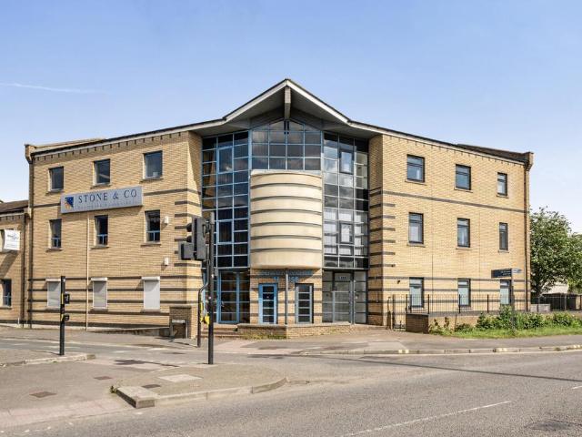 Flat for sale in Feckenham, Isle Of Man