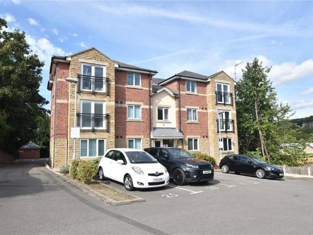 Flat for sale in Eightlands, Dewsbury