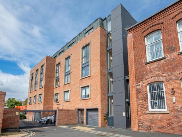 Flat for sale in The Groves, High Field