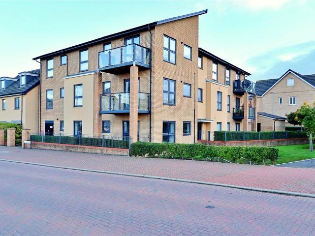Flat for sale in Whitehouse, Milton Keynes