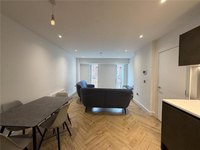 Flat for sale in City Centre, Georgia