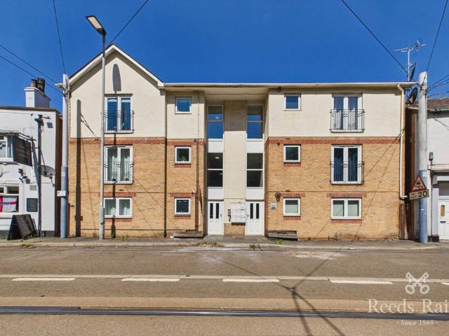 Flat for sale in Upperthorpe, South Yorkshire