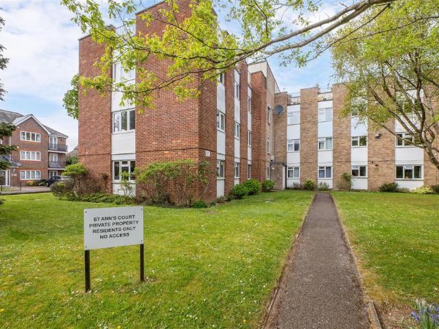 Flat for sale in Isle Of Man