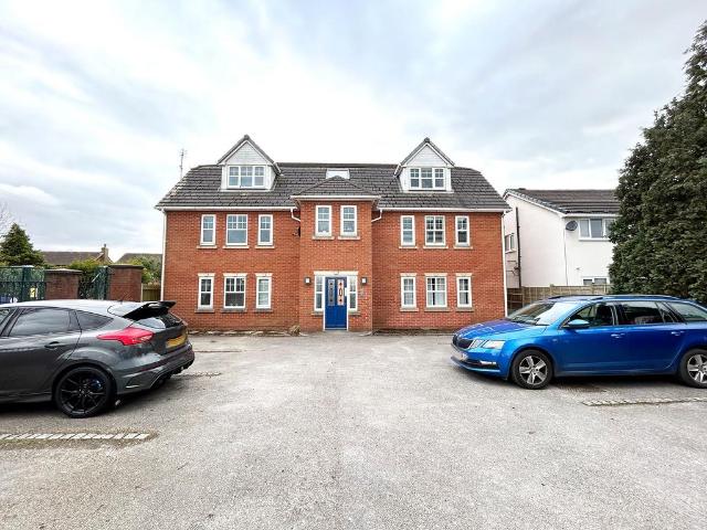 Flat for sale in Wigan, Isle Of Man