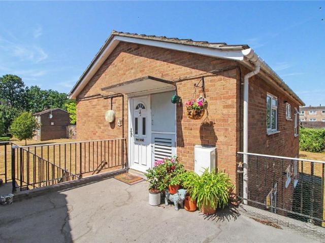 Flat for sale in East Bank, Norfolk