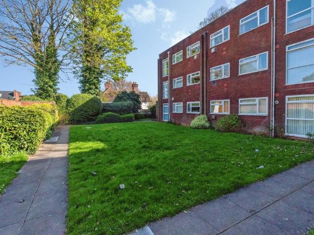 Flat for sale in West Midlands