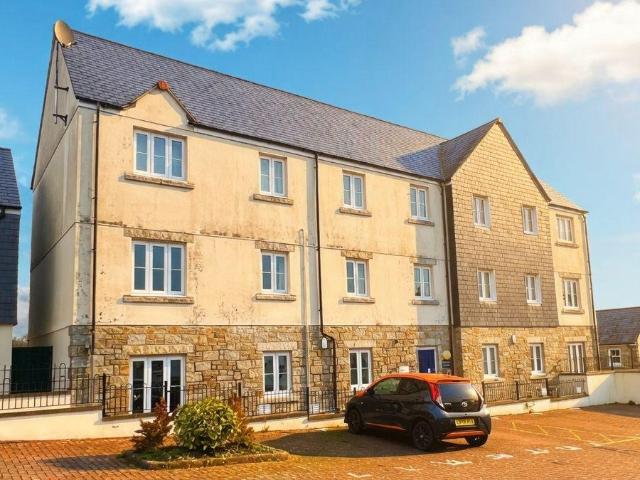 Flat for sale in St. Austell Bay, Cornwall