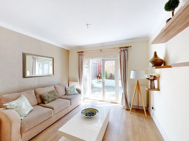 Flat for sale in Golders Green, Isle Of Man