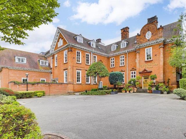 Flat for sale in West Bridgford, Rushcliffe