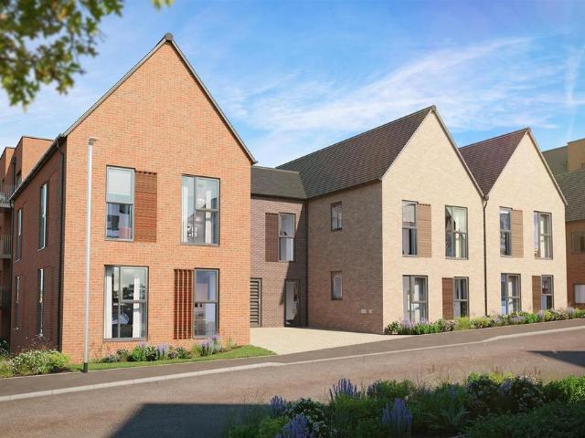 Flat for sale in Slough