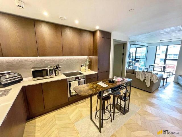 Flat for sale in Hulme, Georgia
