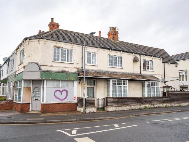 Flat for sale in New Clee, Cleethorpes