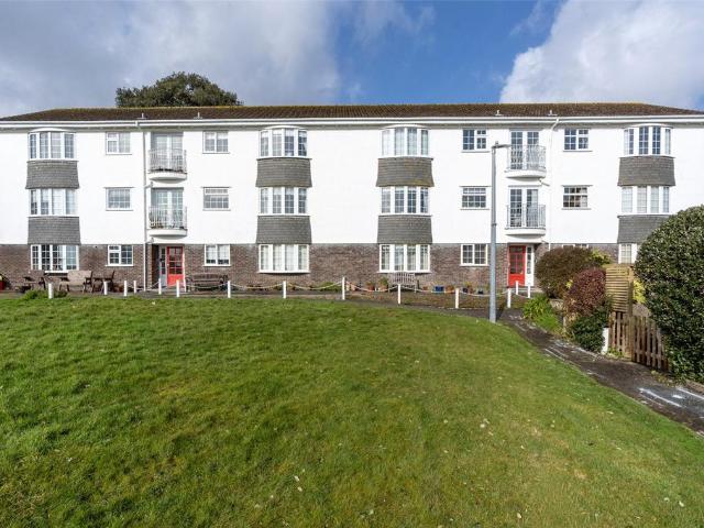 Flat for sale in Wherrytown, Penzance