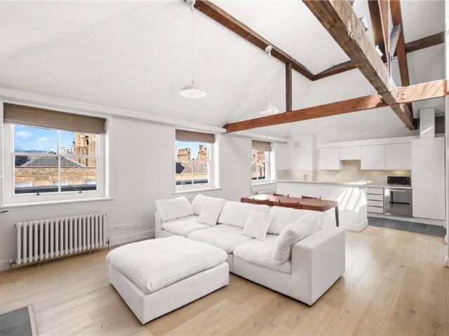 Flat for sale in East Marylebone, Greater London