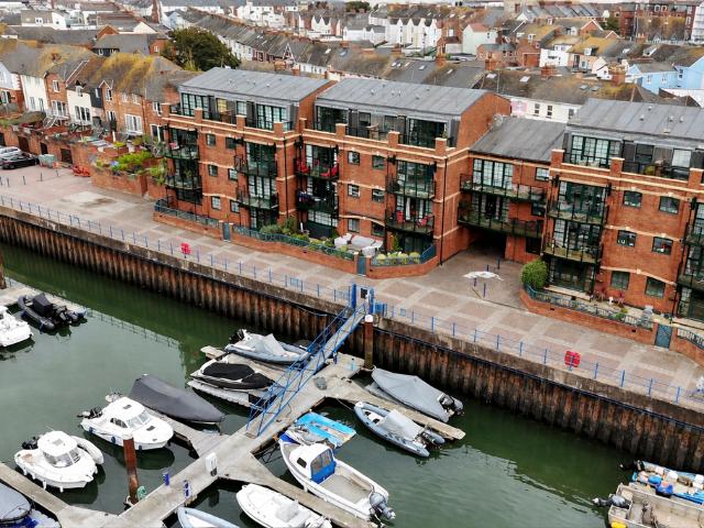 Flat for sale in Budlake, Devon
