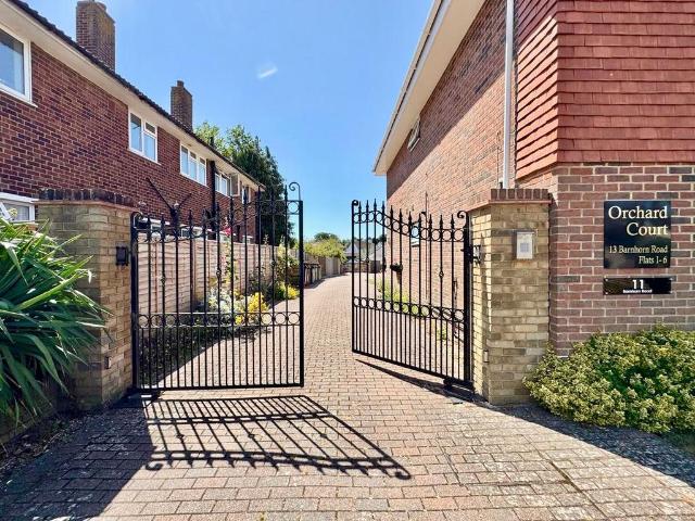 Flat for sale in Little Common, Heathlands