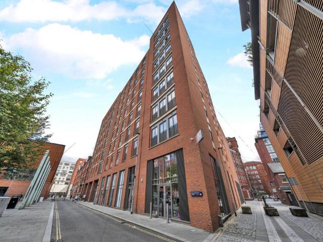 Flat for sale in Ancoats, Manchester
