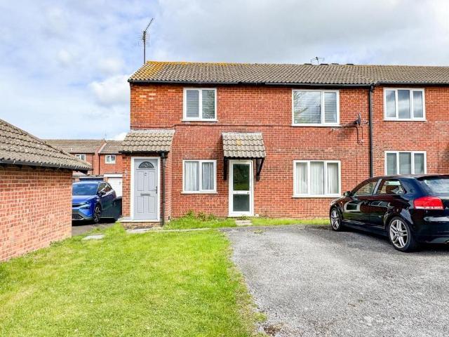 Flat for sale in Stoke Gifford, South Gloucestershire