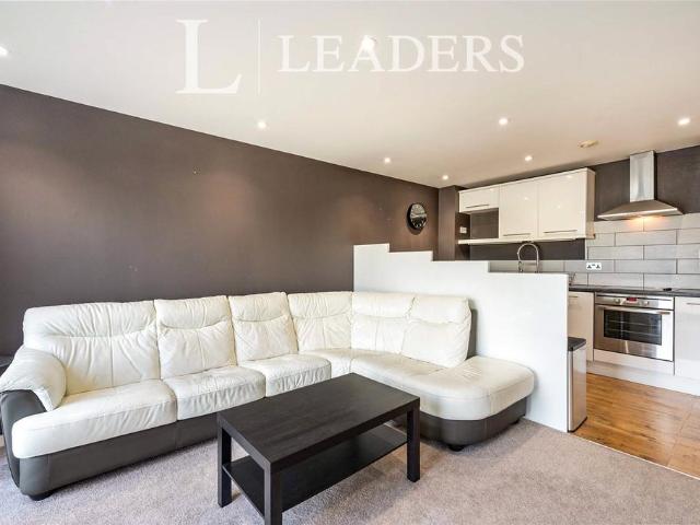 Flat for sale in Portsea, City Of Portsmouth
