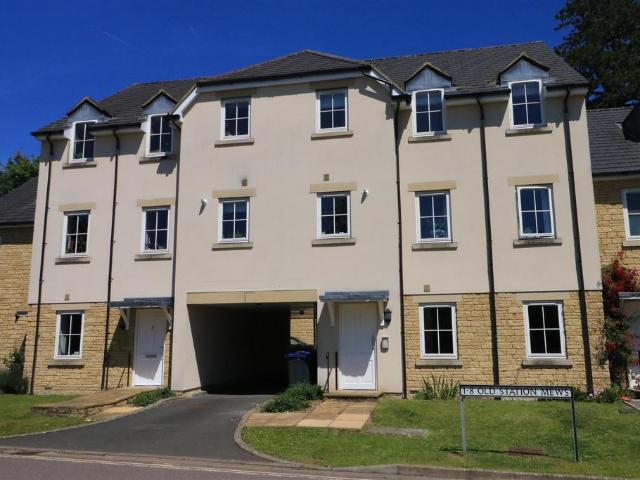 Flat for sale in Malmesbury, Wiltshire