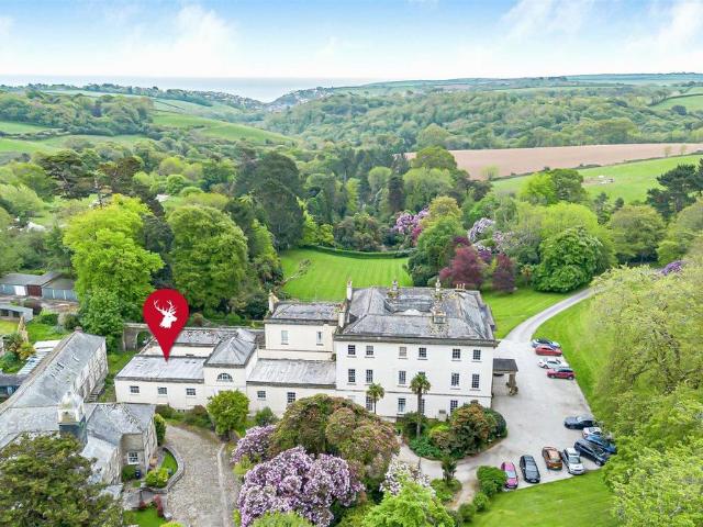 Flat for sale in Pentewan Valley, Pentewan