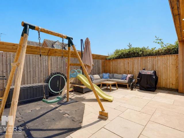 Flat for sale in Jumpers Corner, Christchurch