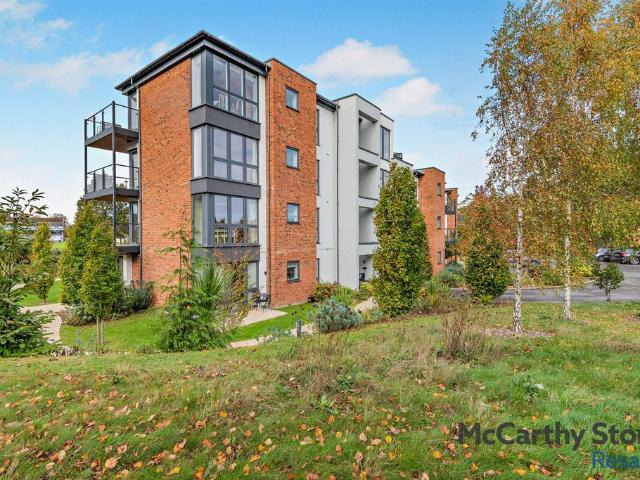 Flat for sale in Longport, The Bridge