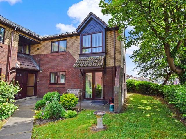 Flat for sale in Harton, South Shields