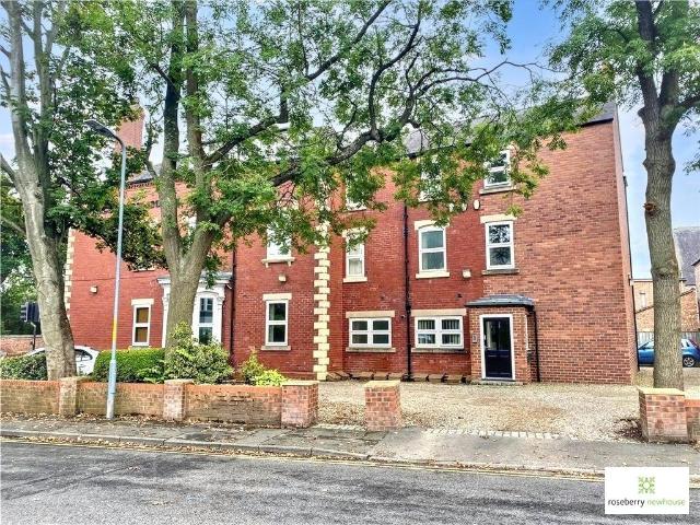 Flat for sale in Kingsmead, Egglescliffe