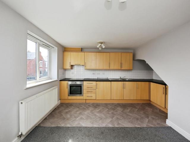 Flat for sale in Hammond Street