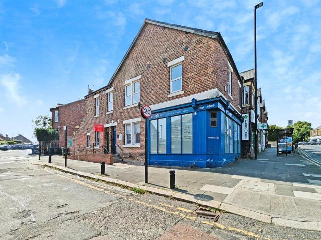 Flat for sale in South Gosforth, Tyne And Wear