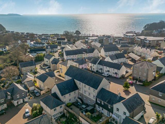 Flat for sale in St. Austell Bay, Cornwall