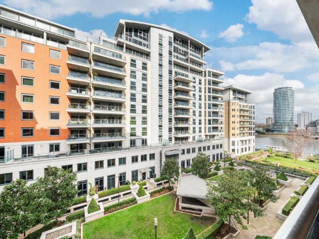 Flat for sale in Imperial Wharf, Greater London