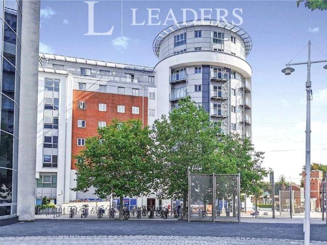 Flat for sale in Portsea, City Of Portsmouth