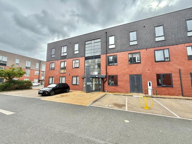 Flat for sale in Sale Moor, Trafford Park