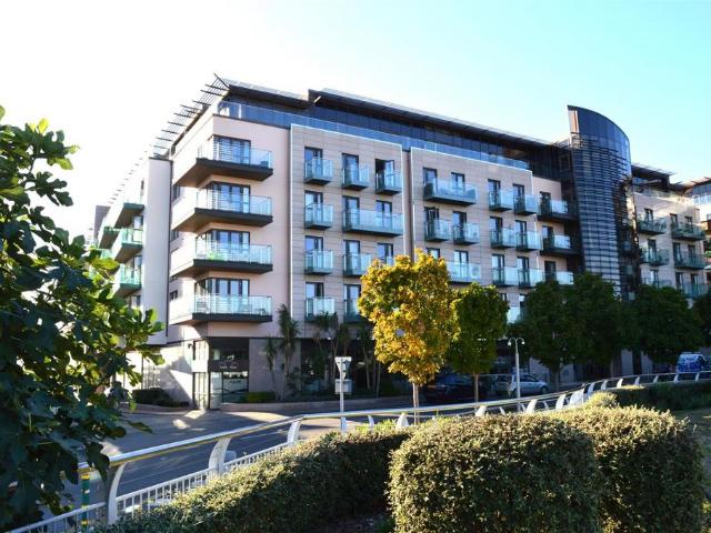 Flat for sale in St Helier, Greater London