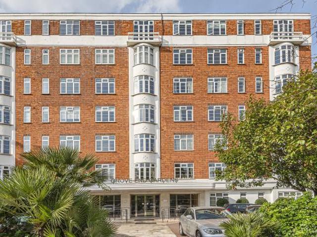 Flat for sale in St. John's Wood, Greater London
