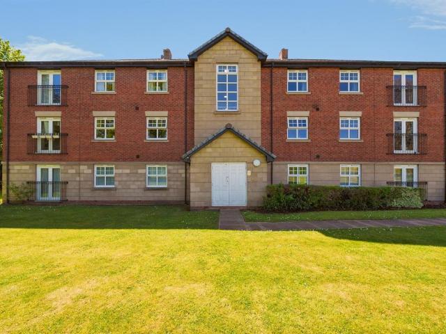 Flat for sale in Wirral