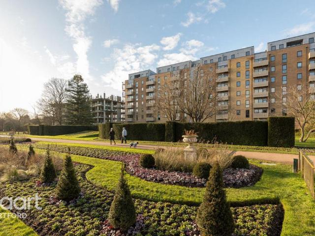 Flat for sale in Brooklands, Monks Orchard