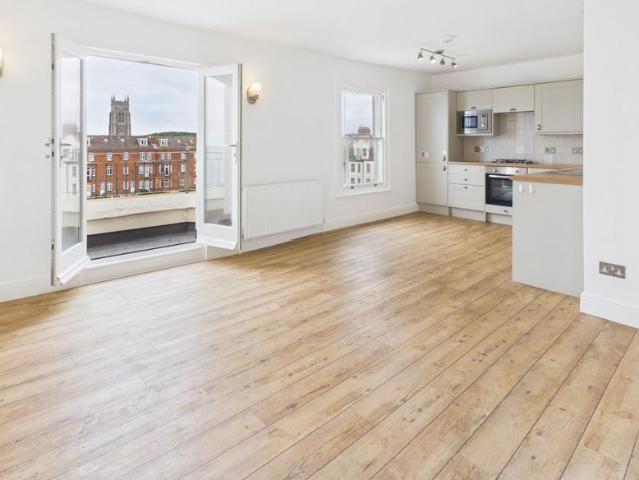 Flat for sale in Cromer, North Norfolk