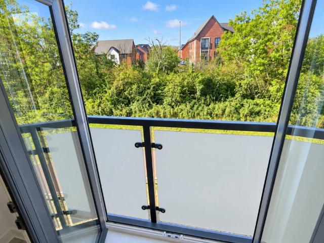 Flat for sale in Morton Park, Wavendon