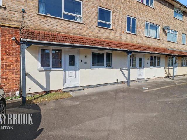 Flat for sale in Swinton, South Yorkshire