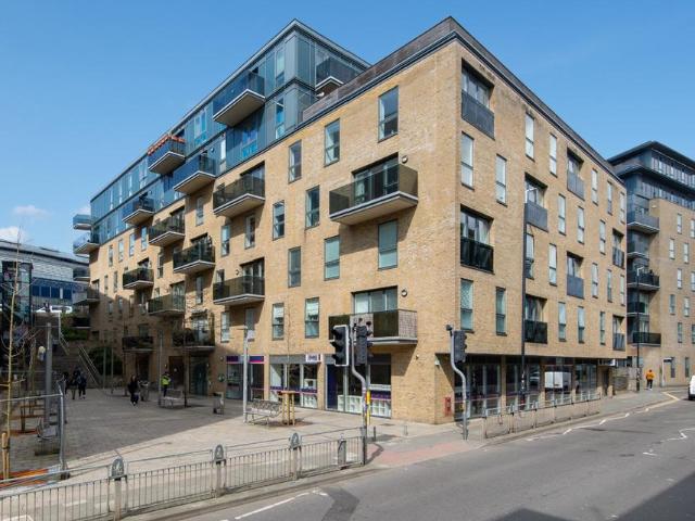 Flat for sale in Round Hill, Brighton & Hove