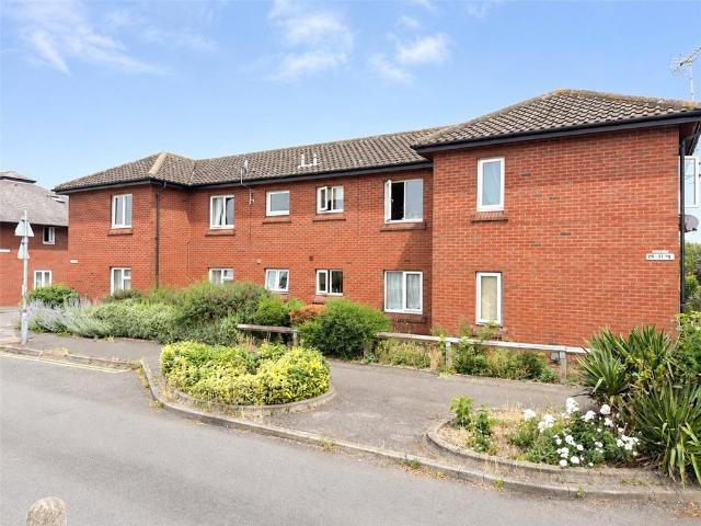 Flat for sale in Arbury, Cambridgeshire