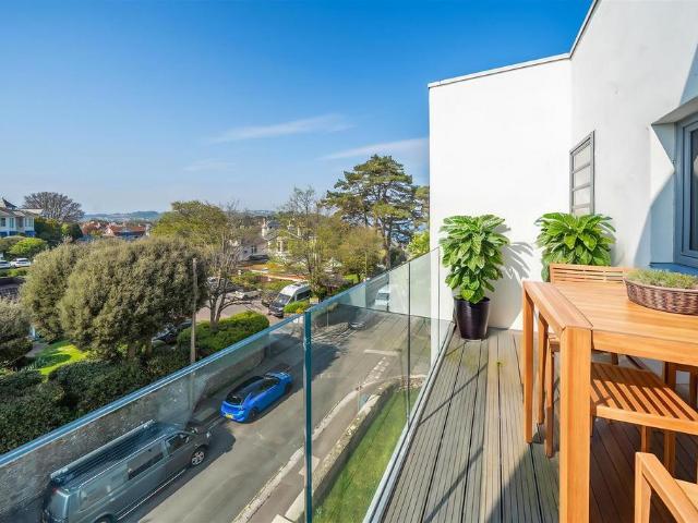 Flat for sale in Babbacombe