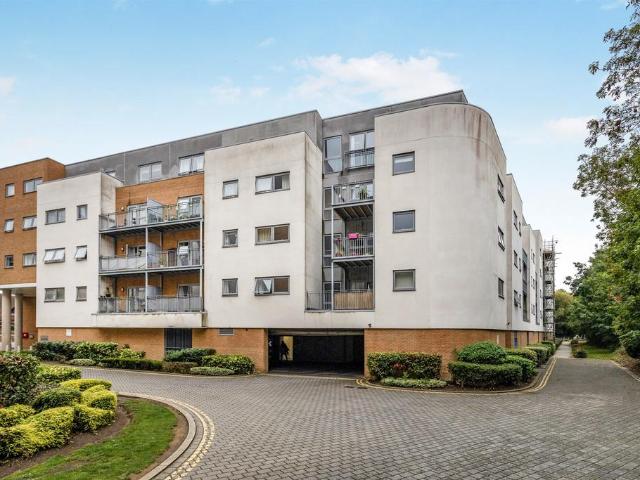 Flat for sale in Brook Street, Bourne Vale